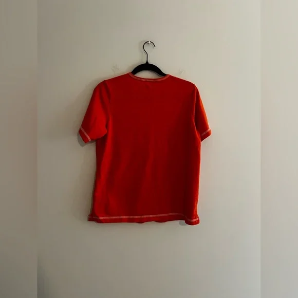 Quacker Factory Beaded Parrot Top Orange Tropical V Neck Size Medium - Picture 4 of 4